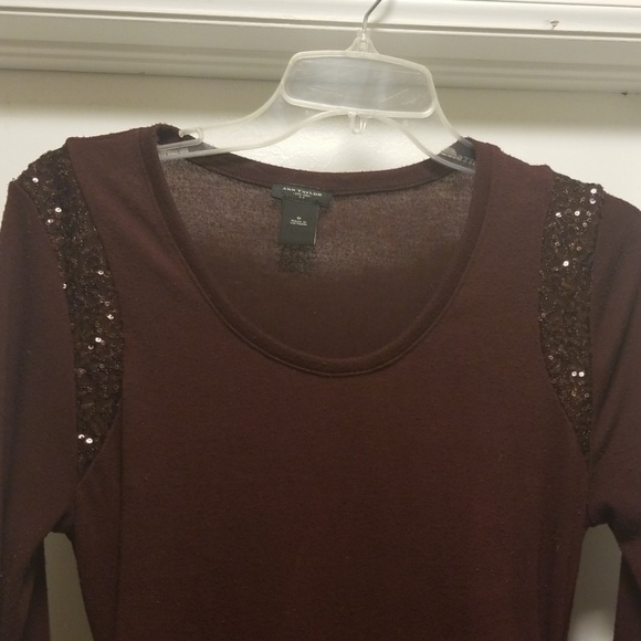 Last chance! Ann Taylot Outlet sweater - Picture 2 of 4